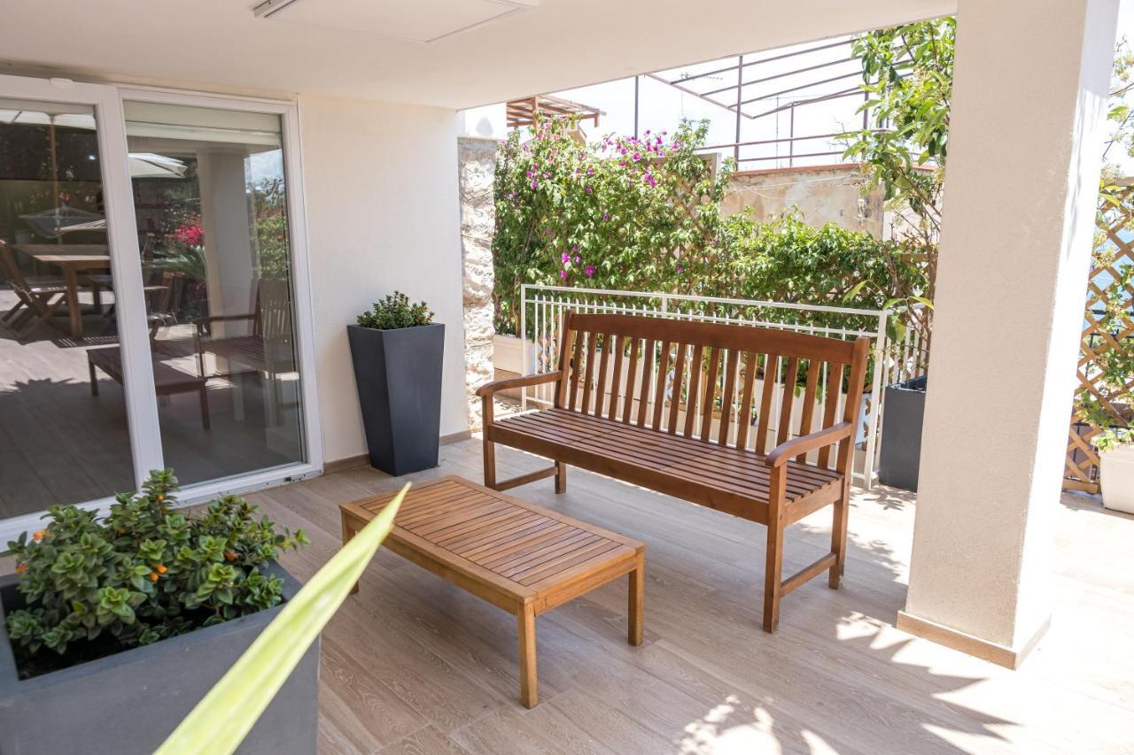 Teatro Apartments Mondello Palermo Dış mekan fotoğraf